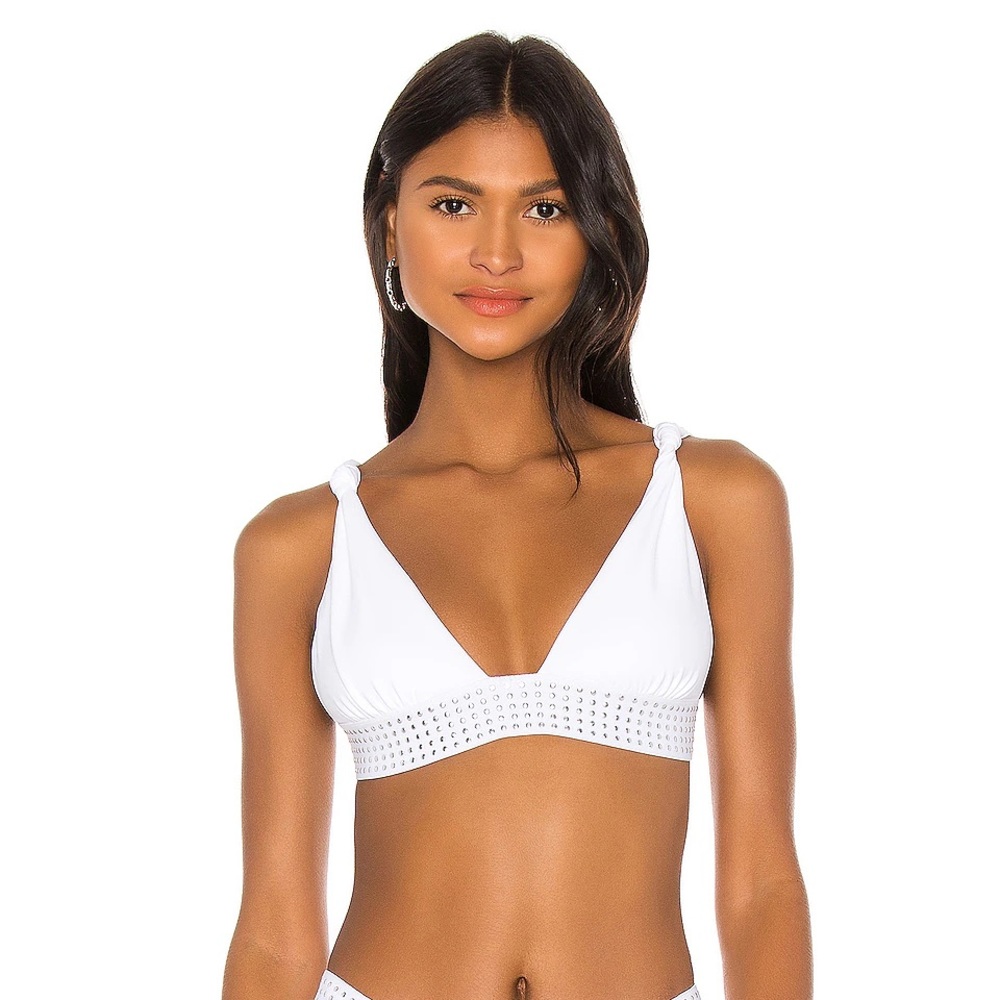 ELLEJAY Buzios Bikini Top in White Medium